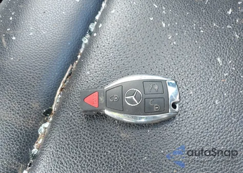 2013 Mercedes-Benz E 350 4Matic из США, поврежденный, VIN WDDHF8JB4DA738065